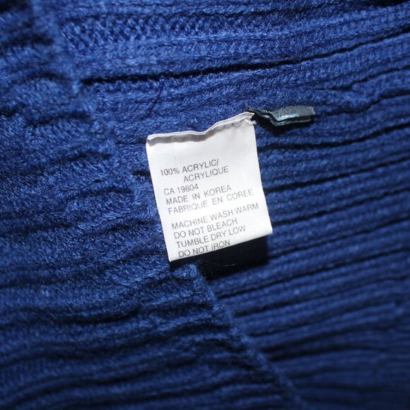 FREE*❤️Urban Behavior UB Jeans blue turtleneck sweater 100% acrylic Korea made - Picture 5 of 6